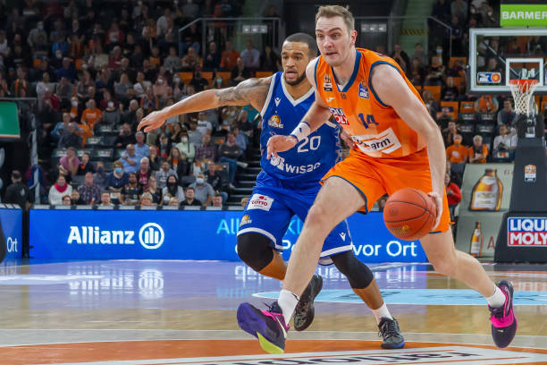 赛增添更多 赛增添更多