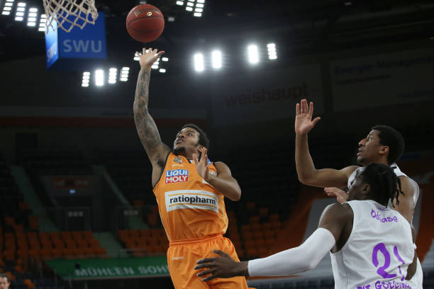 还成为年轻 还成为年轻