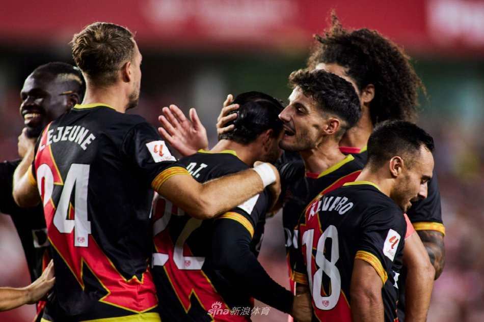 的赛场上 的赛场上